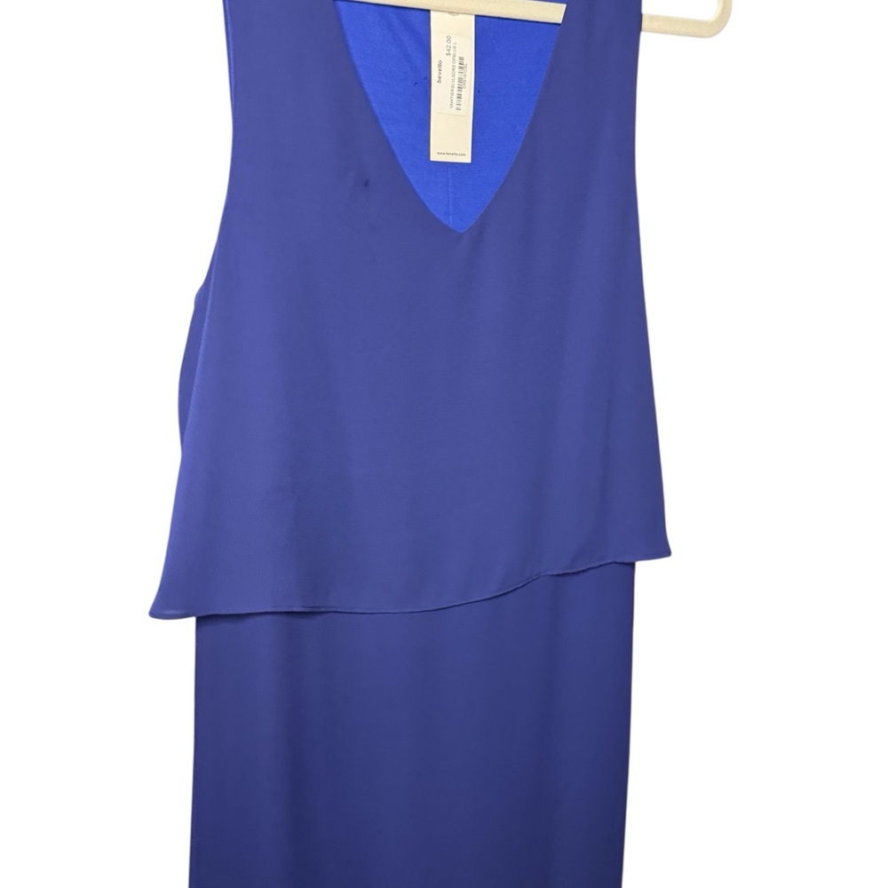 Elegant Blue Sleeveless Blouse